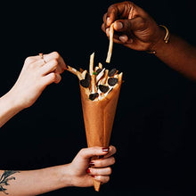 Load image into Gallery viewer, TRUFFLIN Sriracha & Ranch VIP Set-Gourmet Hot Sauce w/Aged Peppers & No Added Sugar,Creamy Ranch w/Organic Black Truffle Oil & Aromatic Herbs in a Sleek Gift Box,A Match Made In Truffle Heaven.2-8.5oz