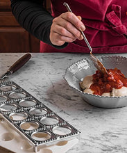 Load image into Gallery viewer, Bellemain Large Ravioli Maker
