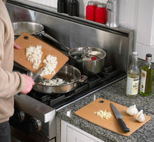 Load image into Gallery viewer, Epicurean Kitchen Series Cutting Board, 17.5-Inch × 13-Inch, Nutmeg