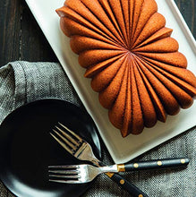Load image into Gallery viewer, Nordic Ware Classic Fluted Cast Loaf Pan, 6 Cup Capacity, Gold